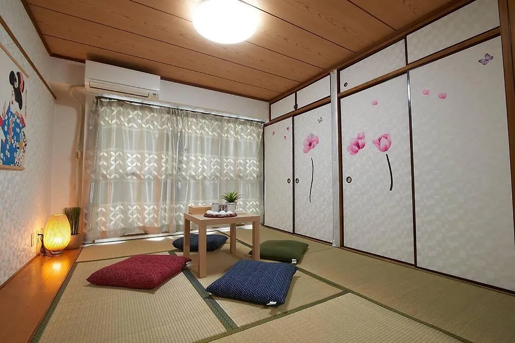 新宿市中心日式样式公寓，紧邻商业地域韩国街免费wi-Fi Tokyo